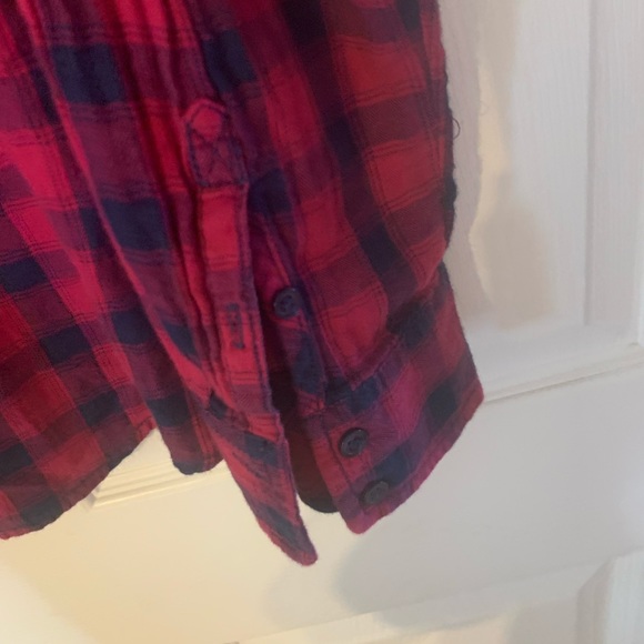 Ladies top - Picture 5 of 7